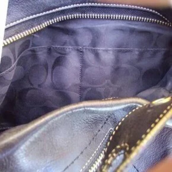 Coach Vintage Black East West Legacy Tassel  #1417 - Picture 3 of 12